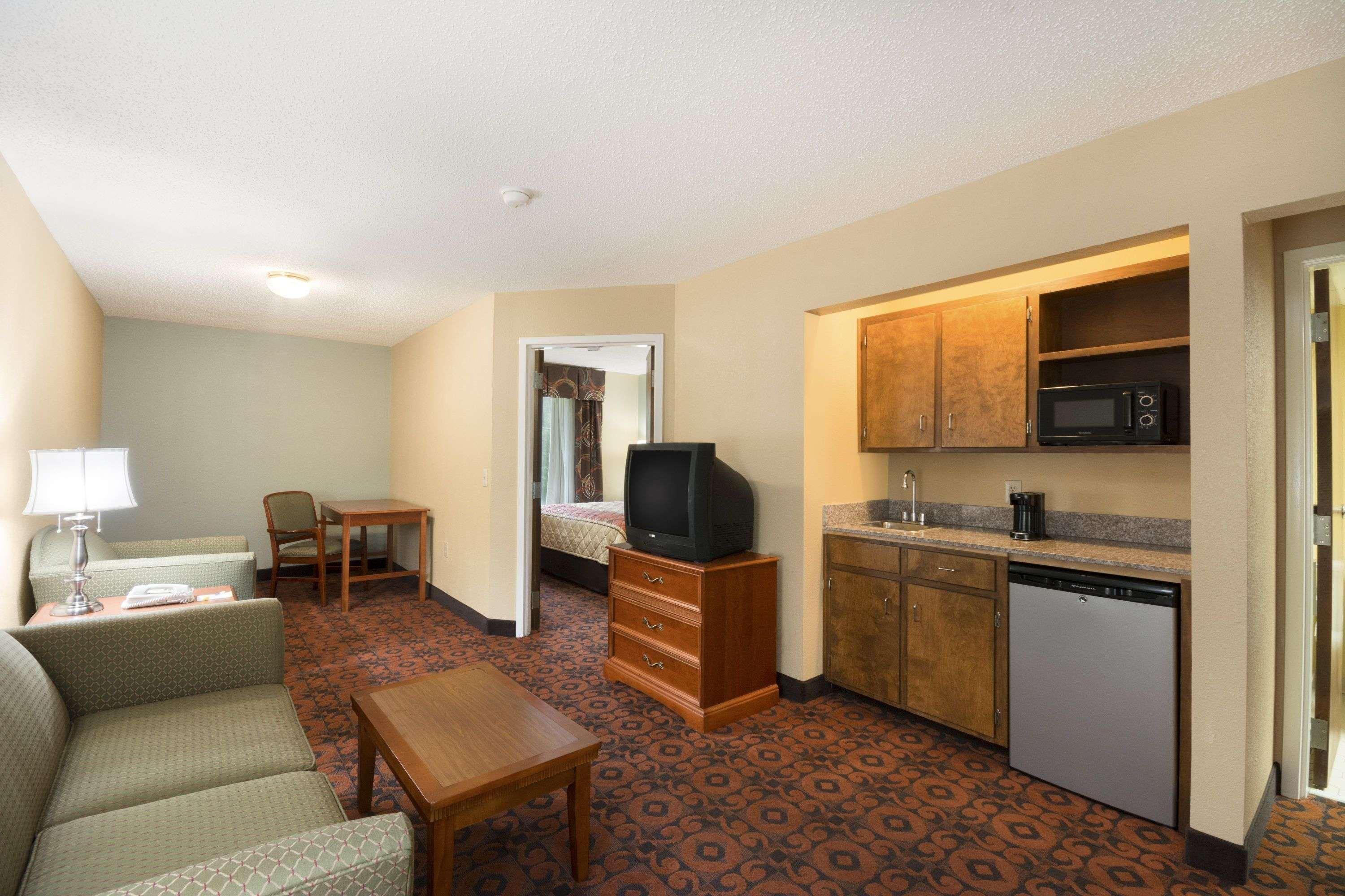 Days Inn By Wyndham Weldon Roanoke Rapids Kültér fotó