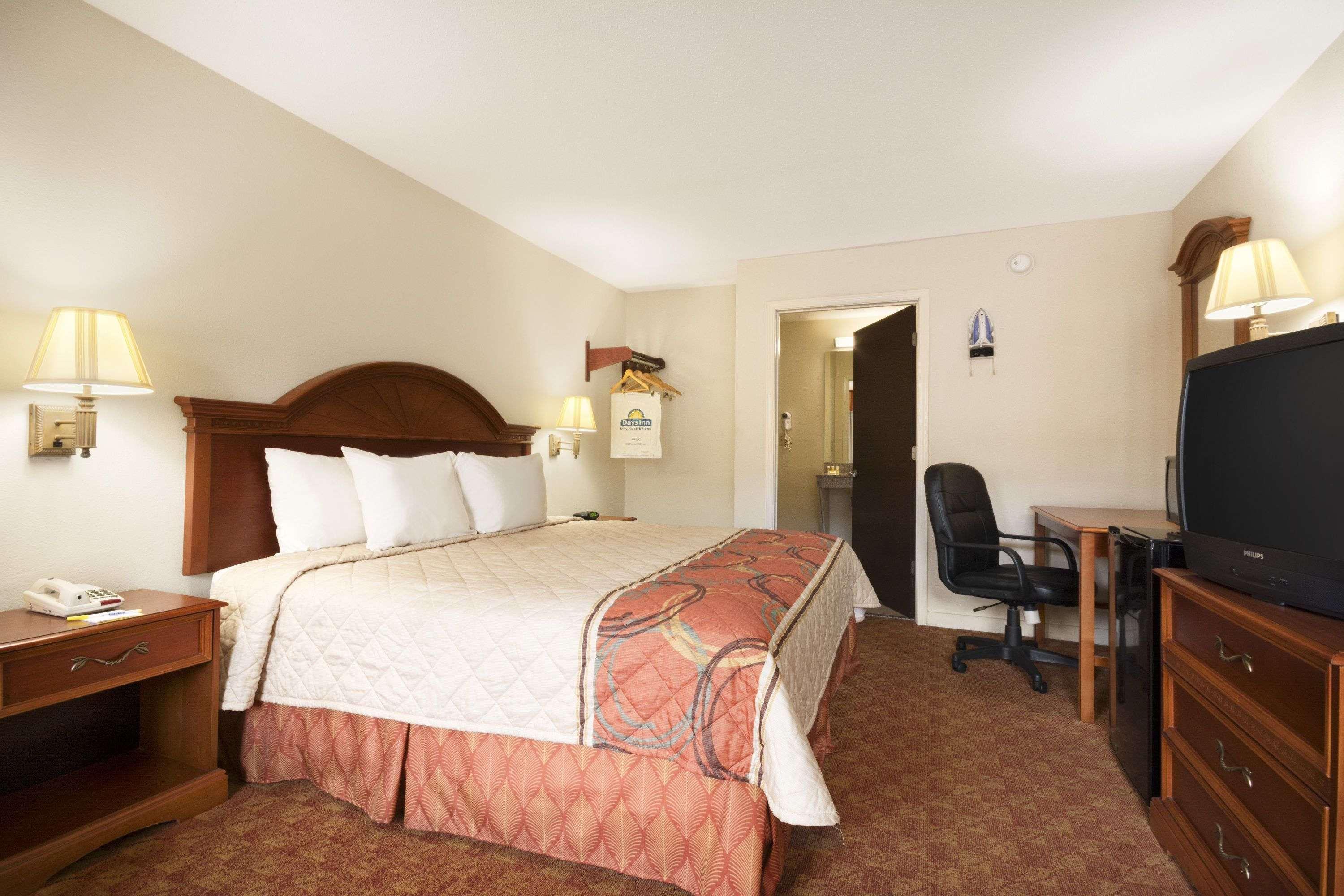 Days Inn By Wyndham Weldon Roanoke Rapids Kültér fotó