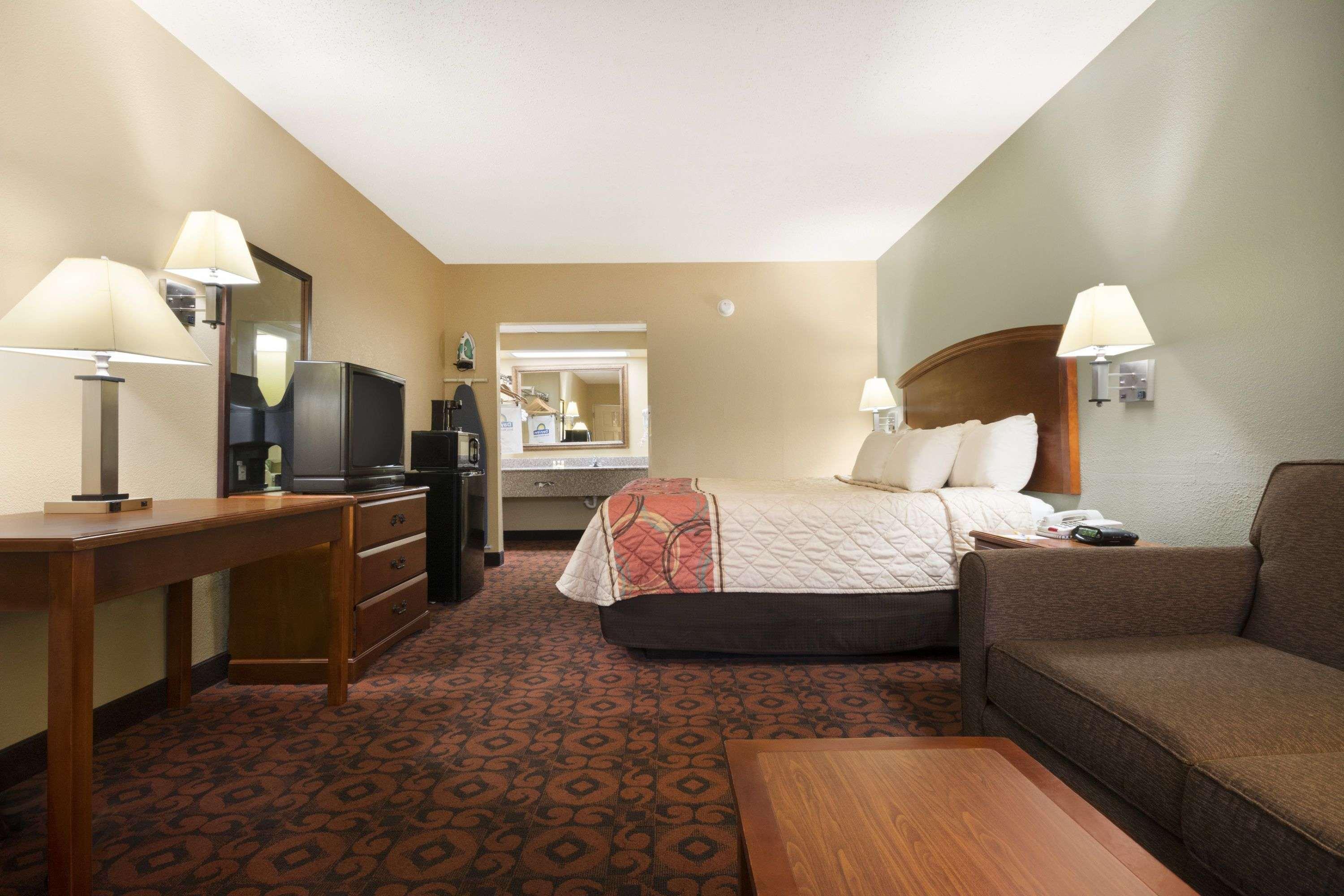 Days Inn By Wyndham Weldon Roanoke Rapids Kültér fotó